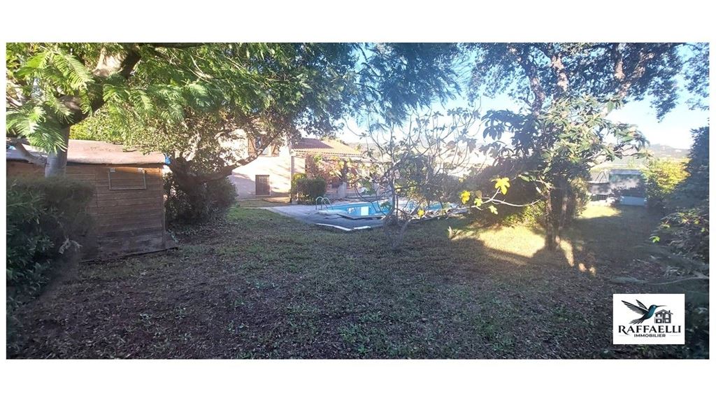 Maison traditionnelle LA BOUVERIE (83520) RAFFAELLI IMMOBILIER